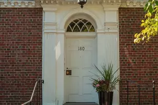 180 Ivy St, Brookline, MA 02446 - Photo 32