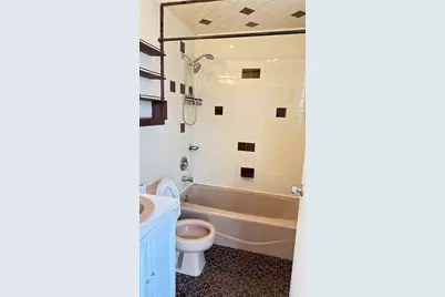 930 Sea St, Quincy, MA 02169 - Photo 16