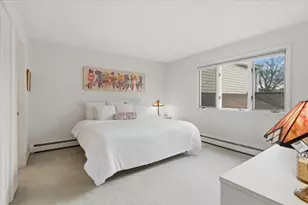 401 Dedham St, Newton, MA 02459 - Photo 16