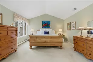 401 Dedham St, Newton, MA 02459 - Photo 12