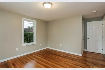 251 Edendale St, Springfield, MA 01104 - Photo 18