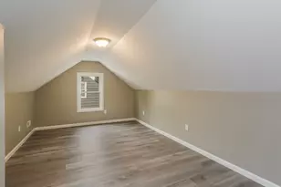 251 Edendale St, Springfield, MA 01104 - Photo 20