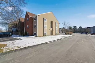 25 Longworth Ave, Brockton, MA 02301 - Photo 18