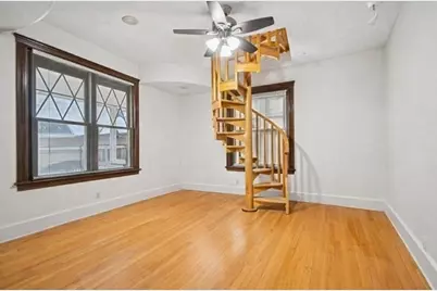 327 Central Street, Saugus, MA 01906 - Photo 2