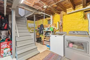 9 Pleasant St, Lunenburg, MA 01462 - Photo 34