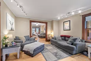 9 Pleasant St, Lunenburg, MA 01462 - Photo 6