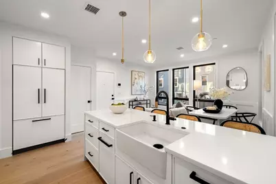 136 W 8th St #2, Boston, MA 02127 - Photo 1