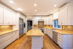 27 Mellon Rd, Wellesley, MA 02482 - Photo 18
