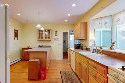 78 Otis Street, Cambridge, MA 02141 - Photo 12