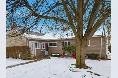 37 Greenwood Ter #37, Chicopee, MA 01022 - Photo 2