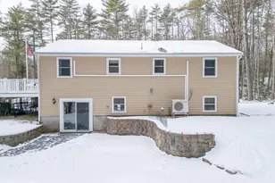 102 Wheeler St, Pepperell, MA 01463 - Photo 2