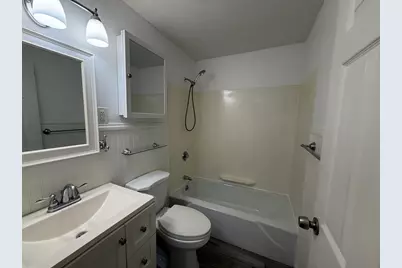 549 Pine St #1, Lowell, MA 01851 - Photo 16