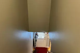 1289 Bay St, Springfield, MA 01109 - Photo 6