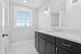 62 High St, Stoneham, MA 02180 - Photo 10