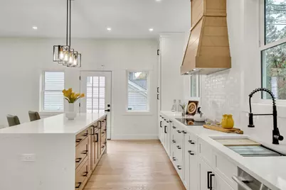 22 Estabrook Rd, Lexington, MA 02421 - Photo 14