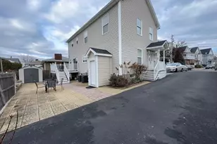 56 Valley St, Everett, MA 02149 - Photo 8