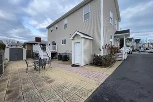 56 Valley St, Everett, MA 02149 - Photo 10