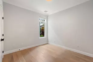 142 Pleasant St, Boston, MA 02125 - Photo 10