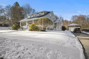 9 Park St, Shrewsbury, MA 01545 - Photo 2