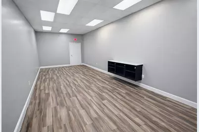 700 Salem St, Malden, MA 02148 - Photo 4