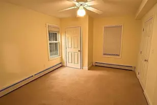 5 Austin St, Blackstone, MA 01504 - Photo 4