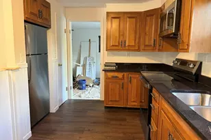 585 Burncoat St, Worcester, MA 01606 - Photo 8