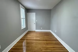 8 Nelson St, Boston, MA 02124 - Photo 10