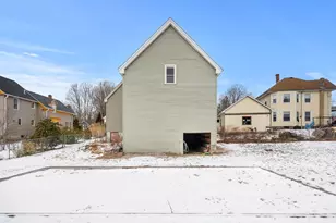 77 Race St, Haverhill, MA 01830 - Photo 40