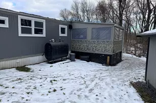 229 Miller St, Ludlow, MA 01056 - Photo 12