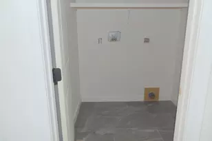 23-B Couch St, Taunton, MA 02780 - Photo 8