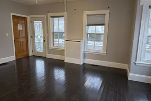 26 Highland St, Braintree, MA 02184 - Photo 2