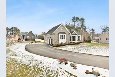 34 Palmer River Rd, Swansea, MA 02777 - Photo 2