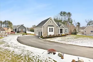 34 Palmer River Rd, Swansea, MA 02777 - Photo 2