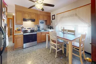 17 Abbott St, Medford, MA 02155 - Photo 2