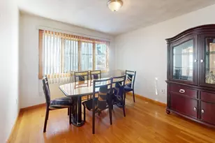 17 Abbott St, Medford, MA 02155 - Photo 4