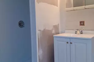 17 Langley St, Fall River, MA 02720 - Photo 24