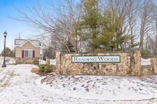 36 Abigail Way, Reading, MA 01867 - Photo 2