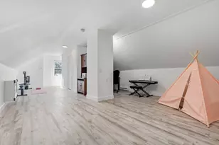 214 River St, Newton, MA 02465 - Photo 18