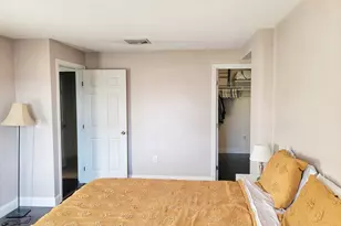 1029 Pleasant St, Worcester, MA 01602 - Photo 10