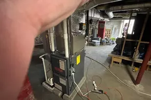 10 Naviens Ln, Waltham, MA 02453 - Photo 14