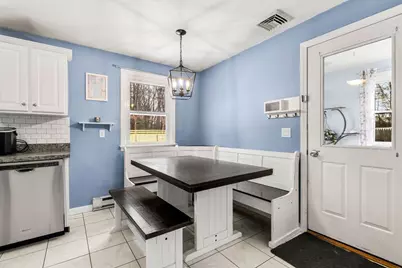 1 Democracy Dr, Amesbury, MA 01913 - Photo 8