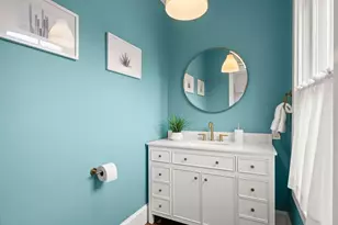 21 Raymond Ave, Somerville, MA 02144 - Photo 14