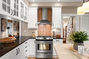 21 Raymond Ave, Somerville, MA 02144 - Photo 6