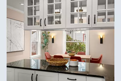 21 Raymond Ave, Somerville, MA 02144 - Photo 10