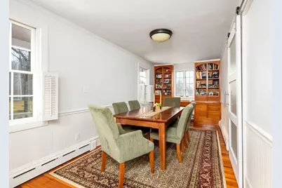 692 Elm St, Somerset, MA 02726 - Photo 16