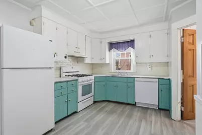 7 Mystic Street, Methuen, MA 01844 - Photo 8