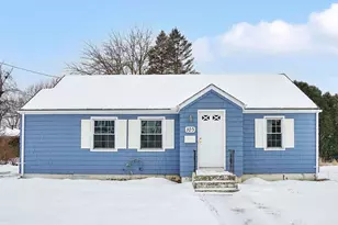 103 Catherine St, Chicopee, MA 01013 - Photo 2