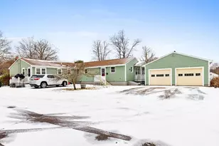 299 Asbury St, Hamilton, MA 01982 - Photo 1