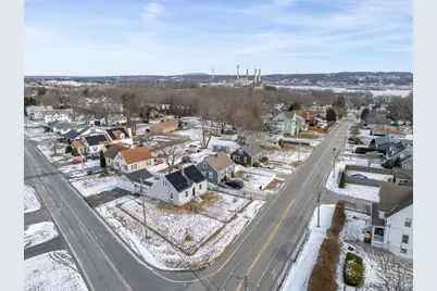 368 Read St, Somerset, MA 02726 - Photo 32