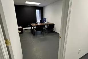 154 Center St, Groveland, MA 01834 - Photo 1